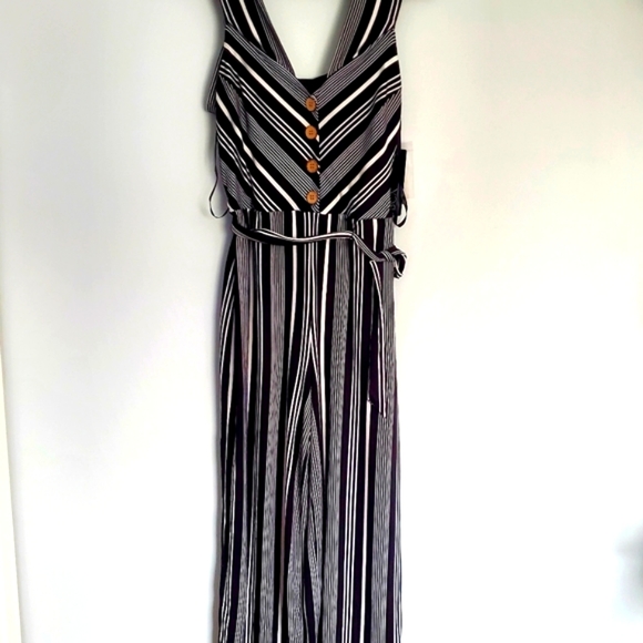 BCX Juniors' Striped Off-The-Shoulder Jumpsuit - Picture 3 of 15
